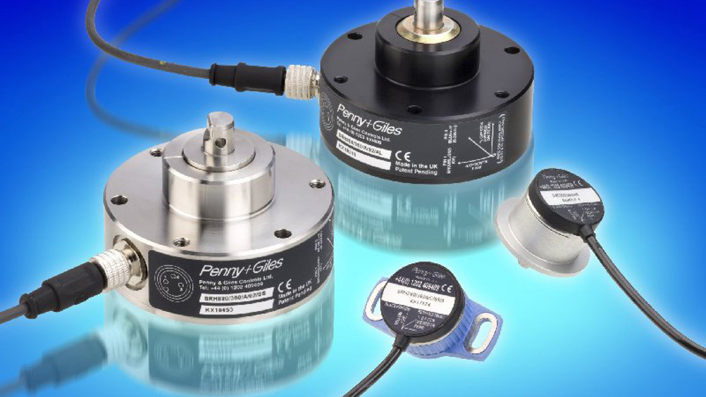 High performance non-contacting rotary position sensor
