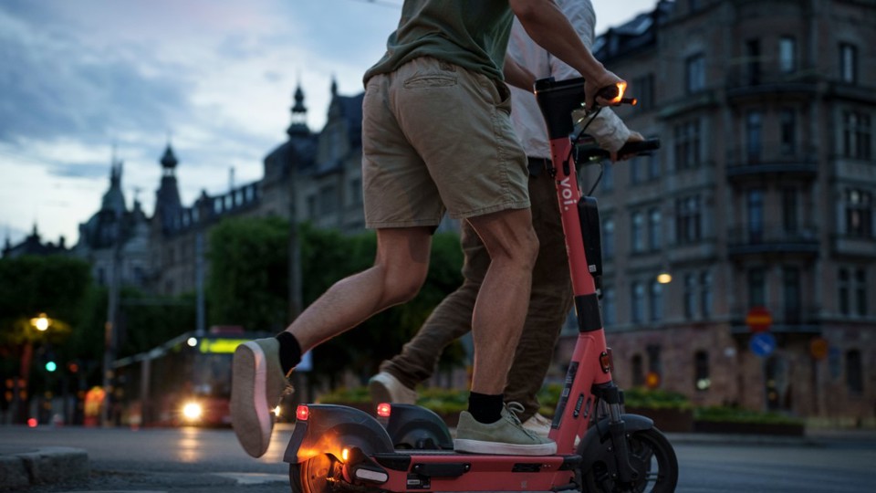 Riding a Voi e-scooter in Stockholm